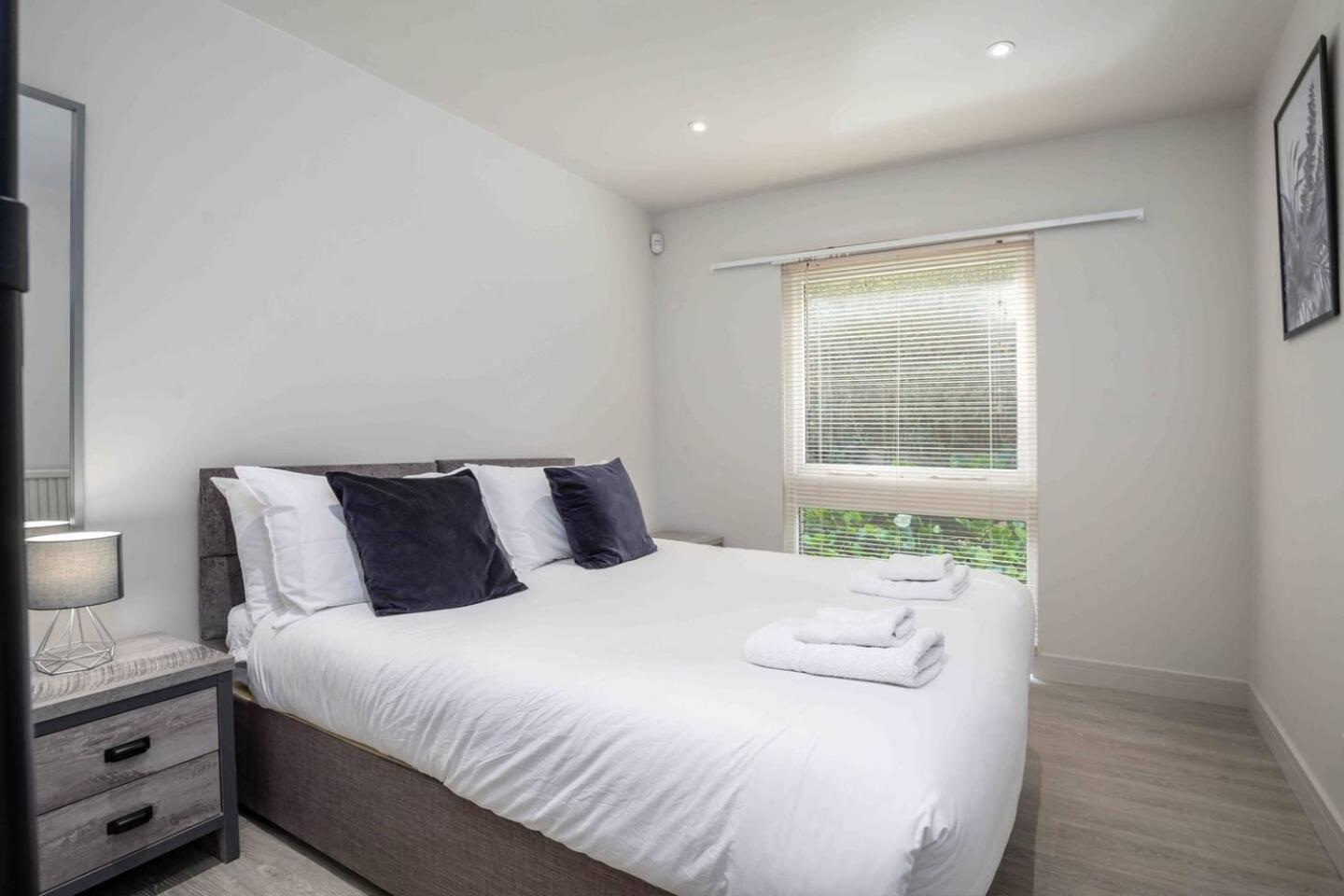 3 Bedroom Bungalow Close To Peak District With Garden シェフィールド エクステリア 写真
