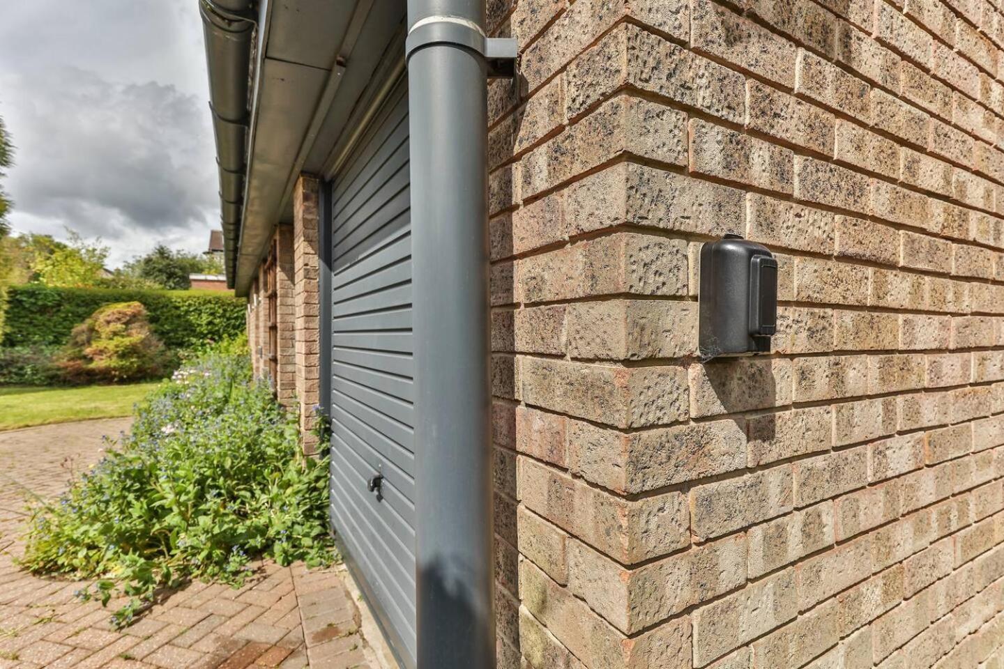 3 Bedroom Bungalow Close To Peak District With Garden シェフィールド エクステリア 写真